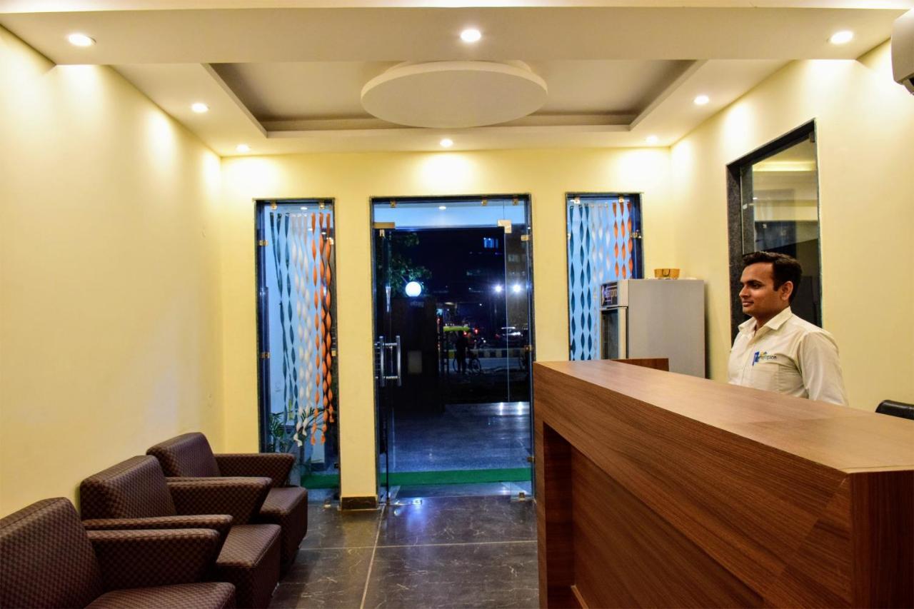 Hotel When In Gurgaon - Opposite To Artemis Hospital Exterior photo